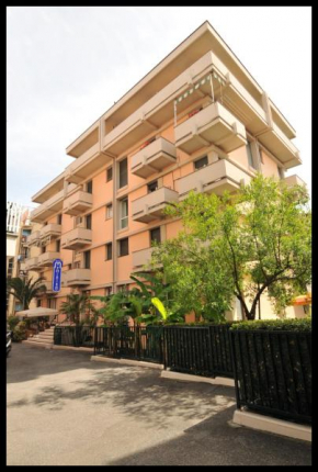 Гостиница Hotel Miriam  Сестри Леванте